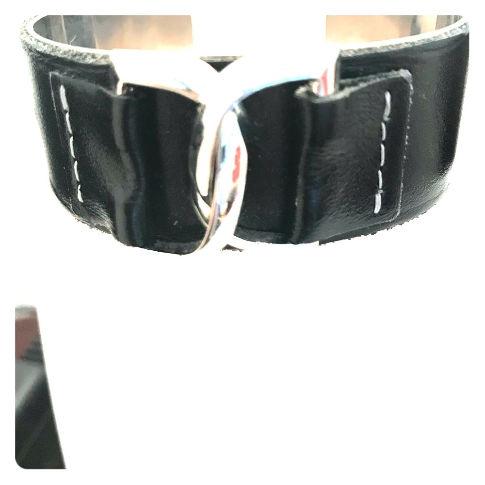 Leather cuff bracelet
